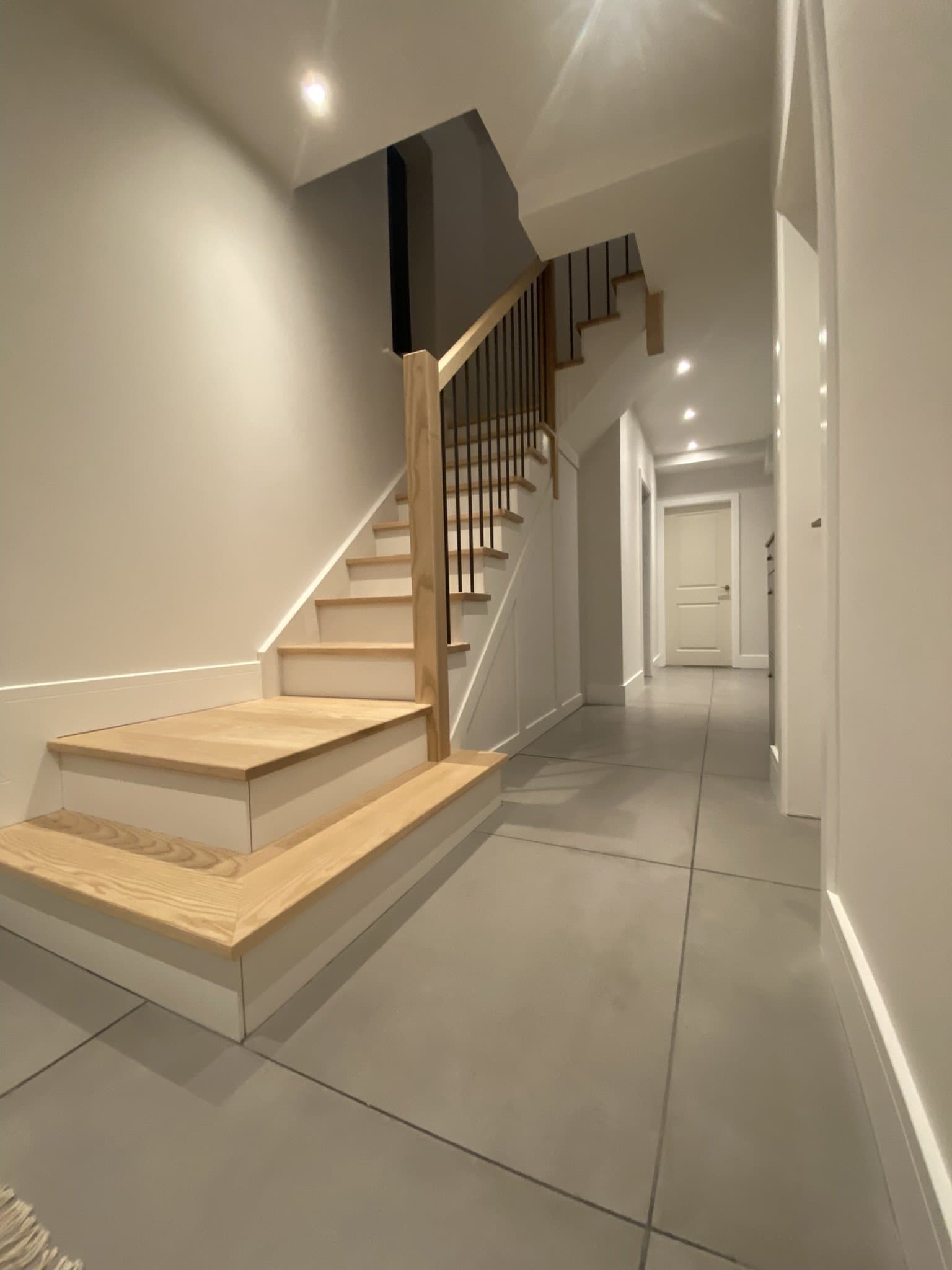 Architectural joinery finishing and bespoke timber detailing