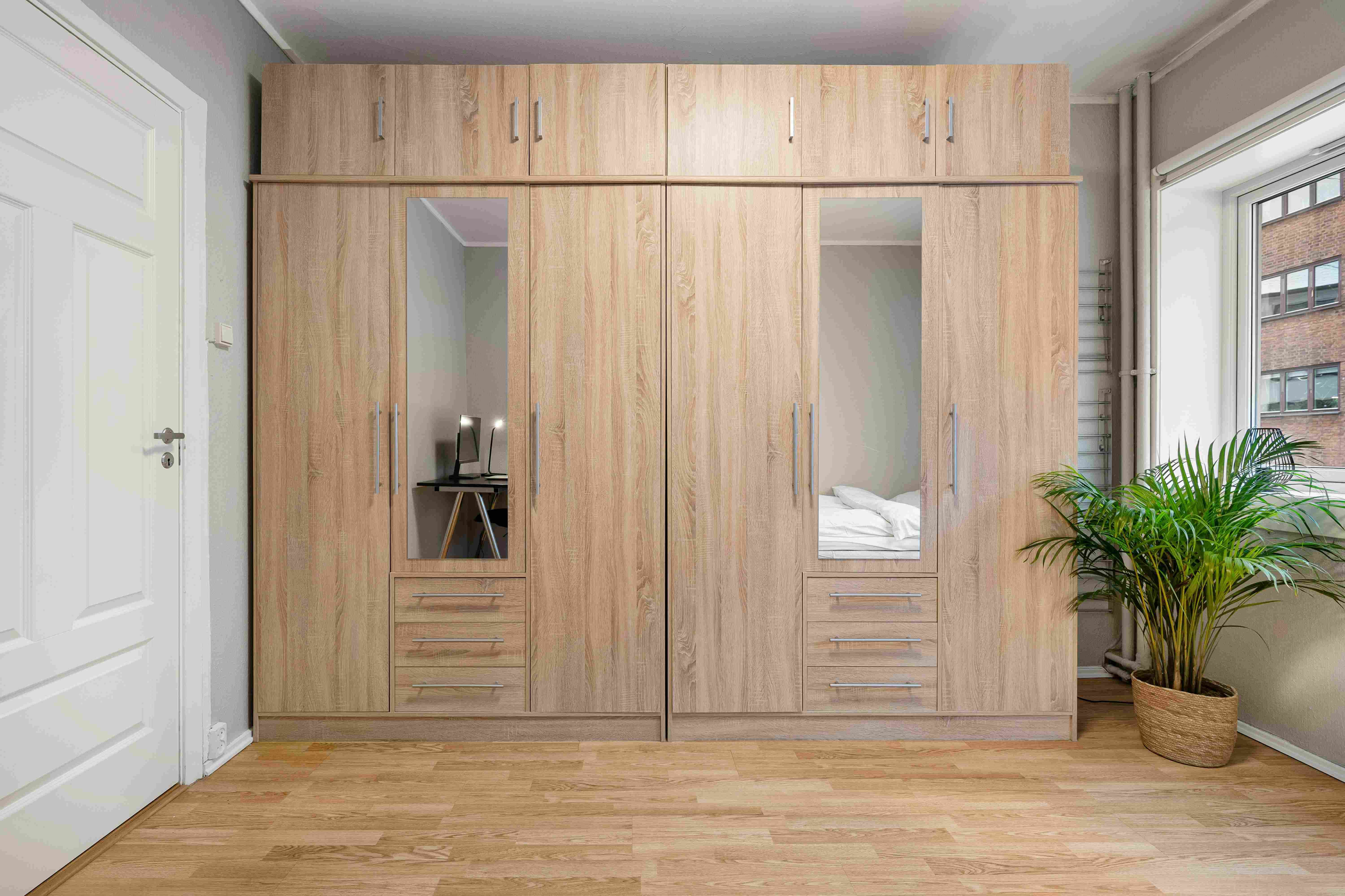 Bespoke residential fitted cabinetry and wardrobes